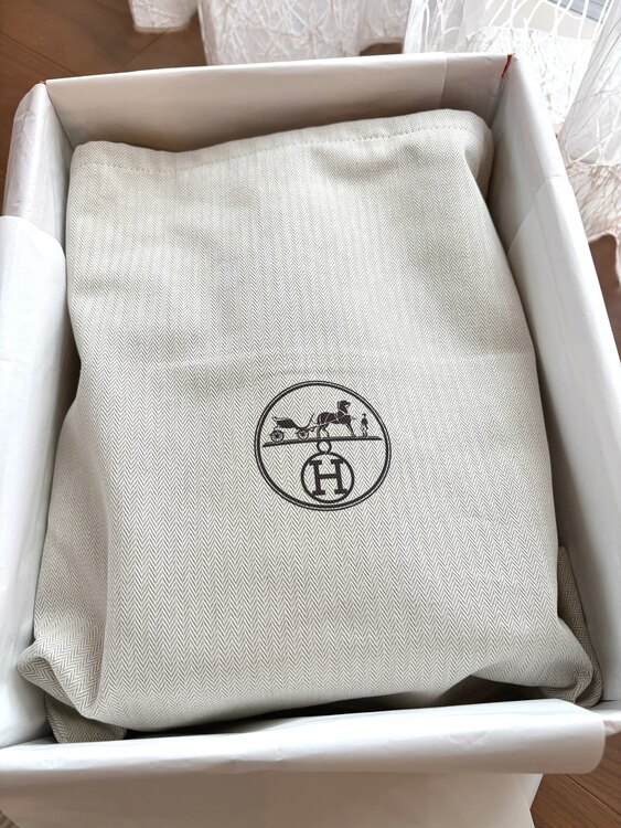 ピコタンロック mm（ブランドバッグ）の商品画像 - 査定依頼日：2025年4月19日 - 最高査定価格：570,000円