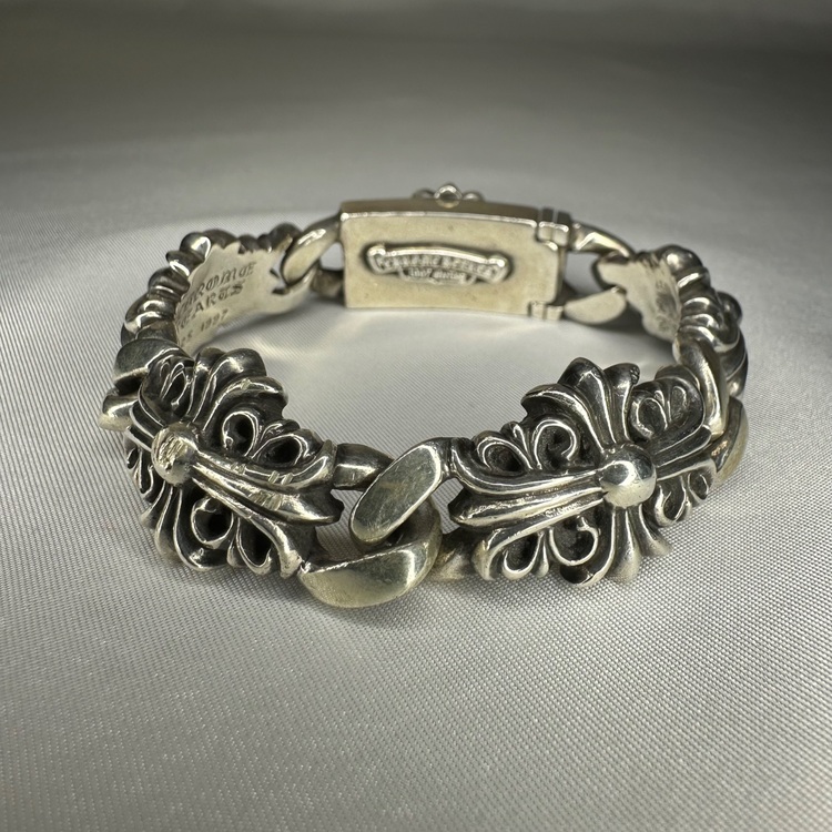 クロムハーツ キーパー ブレスレット 4LINK（古着・ファッション）の商品画像 - 査定依頼日：2025年10月7日 - 最高査定価格：50,000円