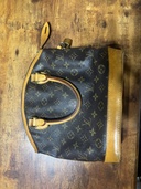 LOUIS VUITTON モノグラム ロックイット コーティングキャンバス M40102（ブランドバッグ）の商品画像 - 査定依頼日：2026年7月25日 - 最高査定価格：70,000円
