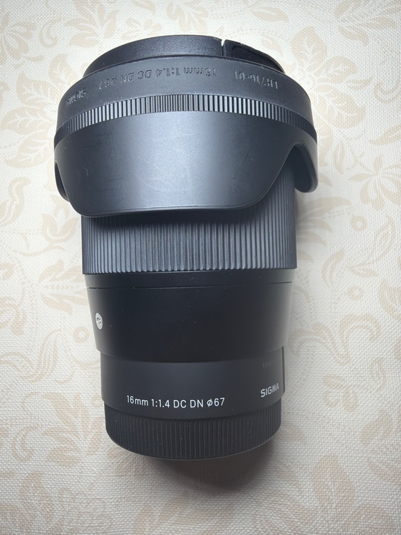 SIGMA 16mm F1.4 DC DN（カメラ）の商品画像 - 査定依頼日：2026年2月12日 - 最高査定価格：25,000円
