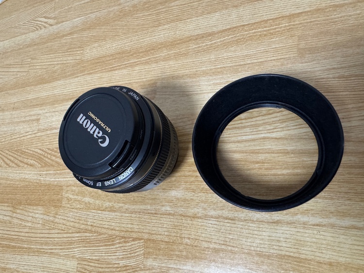 EF50mm 1:1.4（カメラ）の商品画像 - 査定依頼日：2026年9月22日 - 最高査定価格：15,000円
