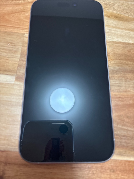 iPhone iPhone 15 Pro 128GB 楽天モバイル（スマホ）の商品画像 - 査定依頼日：2026年6月27日 - 最高査定価格：85,000円