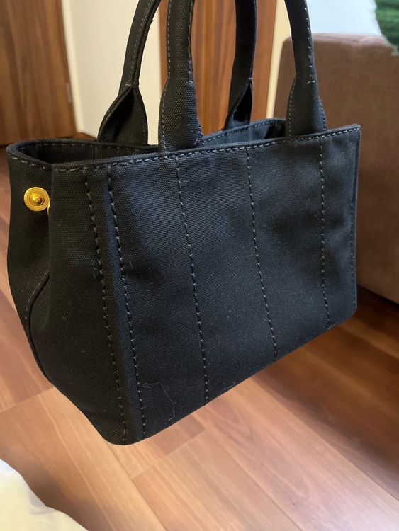 プラダ  （ブランドバッグ）の商品画像 - 査定依頼日：2025年12月23日 - 最高査定価格：55,000円