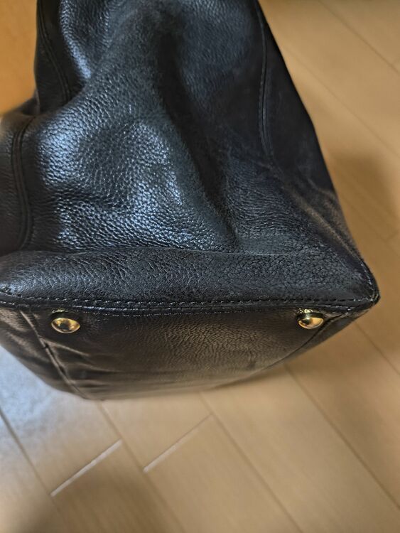 CHANELキャビアスキン黒エグゼクティブ2wayトートバッグ（ブランドバッグ）の商品画像 - 査定依頼日：2025年9月18日 - 最高査定価格：130,000円