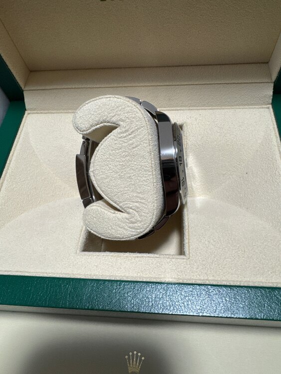 ロレックス エクスプローラー 22657（高級時計）の商品画像 - 査定依頼日：2025年5月20日 - 最高査定価格：1,490,000円