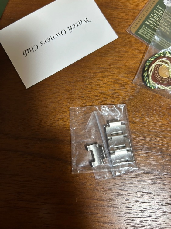 ロレックス サブマリーナー 11610L（高級時計）の商品画像 - 査定依頼日：2025年7月11日 - 最高査定価格：1,600,000円