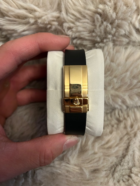 デイトナ（高級時計）の商品画像 - 査定依頼日：2025年12月27日 - 最高査定価格：100,000円