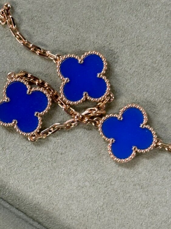 ヴァンクリーフ　20p（宝石）の商品画像 - 査定依頼日：2025年4月4日 - 最高査定価格：1,750,000円