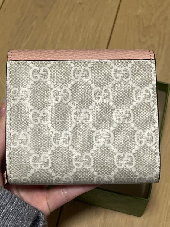 ダブルG バイカラー ミディアム ウォレット（ブランド財布・小物）の商品画像 - 査定依頼日：2025年6月1日 - 最高査定価格：25,650円