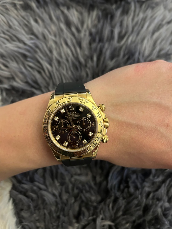 ロレックスデイトナ（高級時計）の商品画像 - 査定依頼日：2026年1月4日 - 最高査定価格：3,850,000円