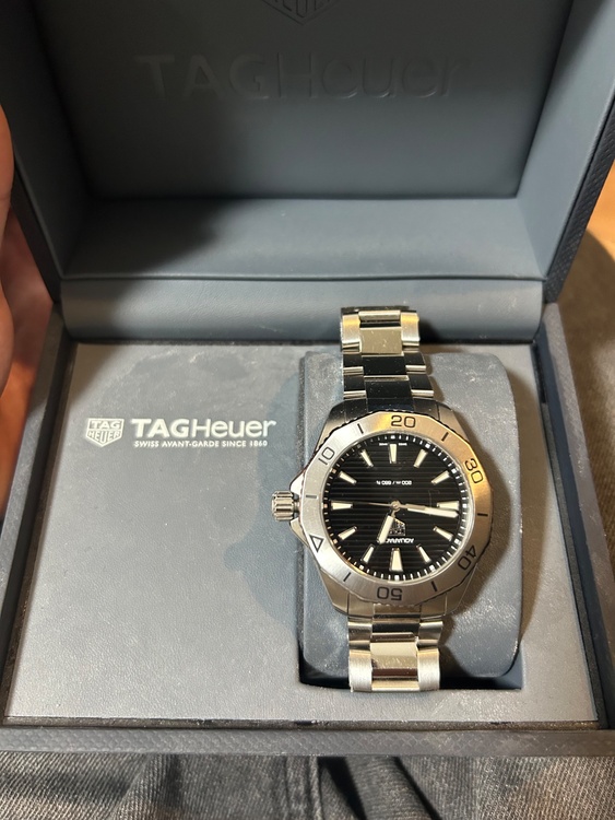 タグホイヤー アクアレーサー （高級時計）の商品画像 - 査定依頼日：2026年4月6日 - 最高査定価格：185,000円