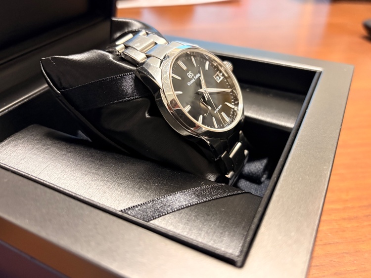 その他 その他 SBGA227（高級時計）の商品画像 - 査定依頼日：2026年2月8日 - 最高査定価格：340,000円