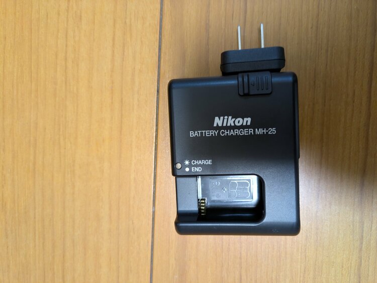 D600 24-85VRキット箱説明書付き（カメラ）の商品画像 - 査定依頼日：2026年9月11日 - 最高査定価格：32,000円