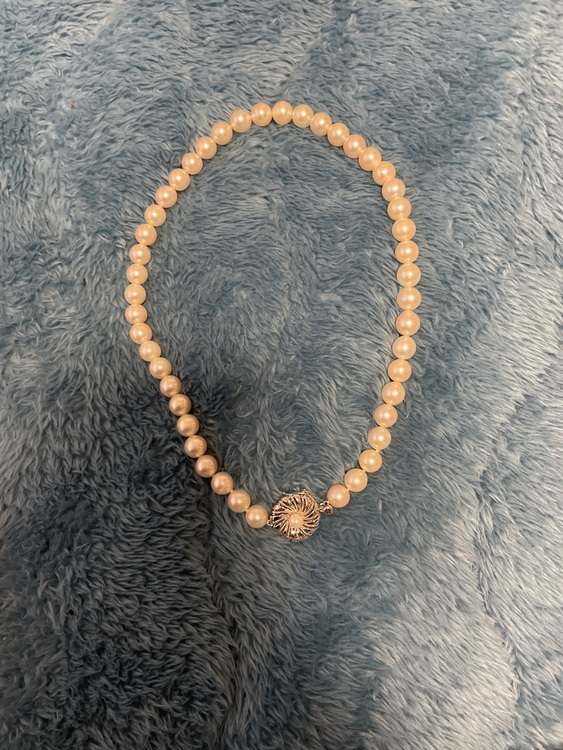 真珠　ネックレス（宝石）の商品画像 - 査定依頼日：2025年11月9日 - 最高査定価格：7,000円