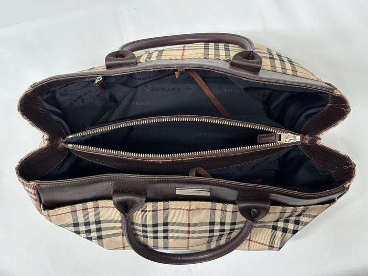 その他 バーバリー （ブランドバッグ）の商品画像 - 査定依頼日：2025年5月20日 - 最高査定価格：8,000円