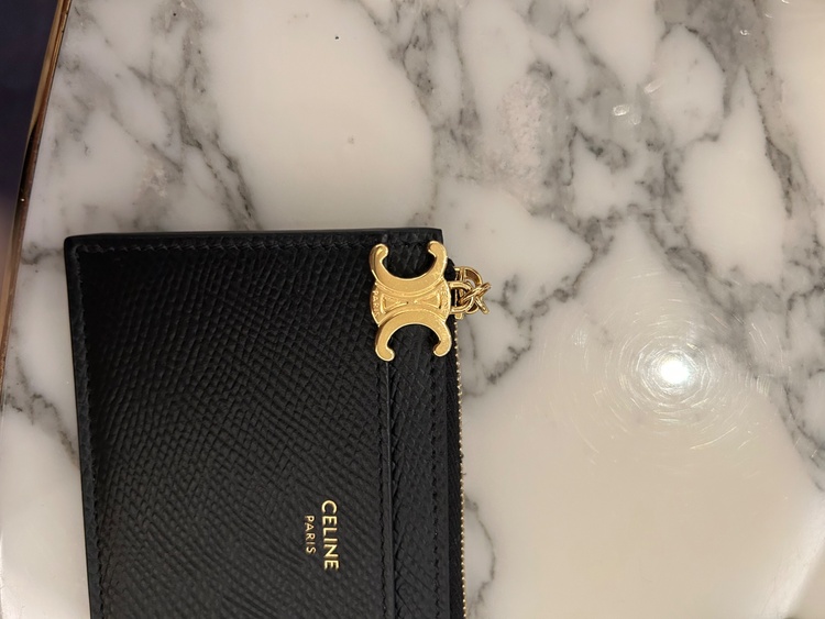 CELINE セリーヌ コインケース Triomphe トリオンフ （ブランド財布・小物）の商品画像 - 査定依頼日：2026年2月25日 - 最高査定価格：100,000円