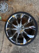 LEXANI　　ホイール（カー用品）の商品画像 - 査定依頼日：2026年4月6日 - 最高査定価格：12,000円