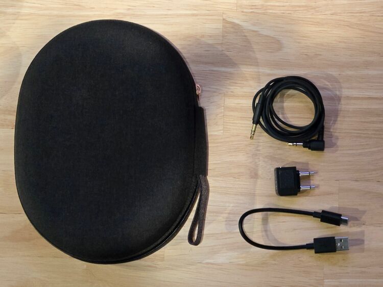 SONY WH-1000XM4（オーディオ・スピーカー）の商品画像 - 査定依頼日：2025年11月24日 - 最高査定価格：3,500円