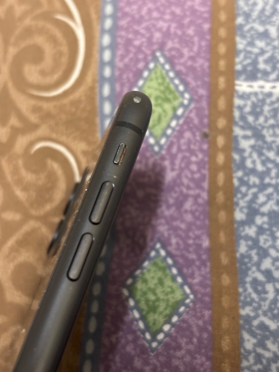 iPhone11ブラック128GB（スマホ）の商品画像 - 査定依頼日：2026年2月26日 - 最高査定価格：19,000円