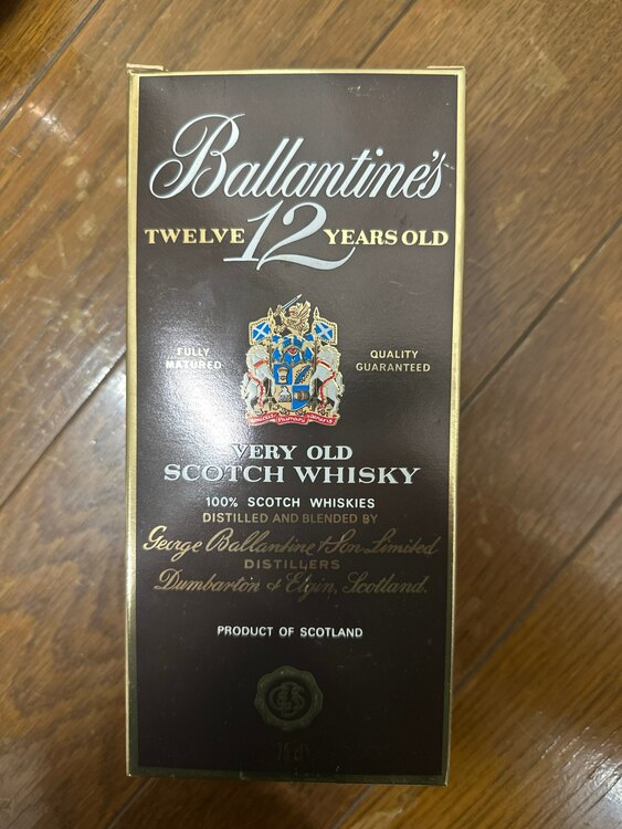 ウイスキー バランタイン （お酒）の商品画像 - 査定依頼日：2025年3月2日 - 最高査定価格：1,000円