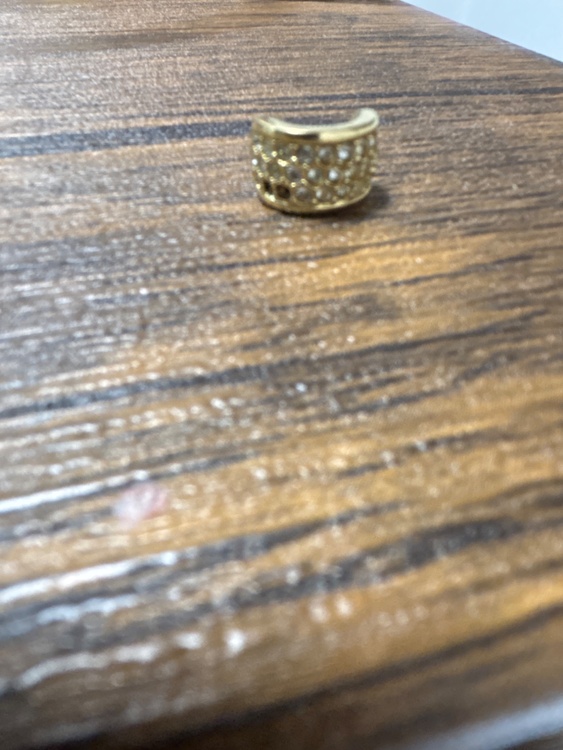 クリスチャンディオール　ピアス（金・貴金属）の商品画像 - 査定依頼日：2026年1月6日 - 最高査定価格：100,000円