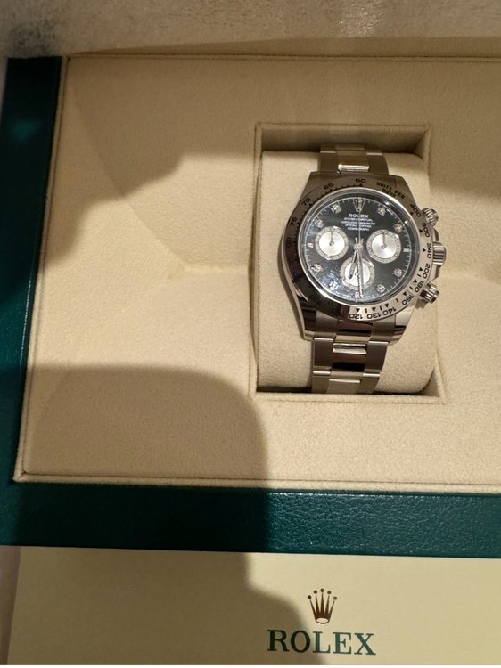 ロレックス デイトナ 126509G（高級時計）の商品画像 - 査定依頼日：2026年2月25日 - 最高査定価格：8,500,000円