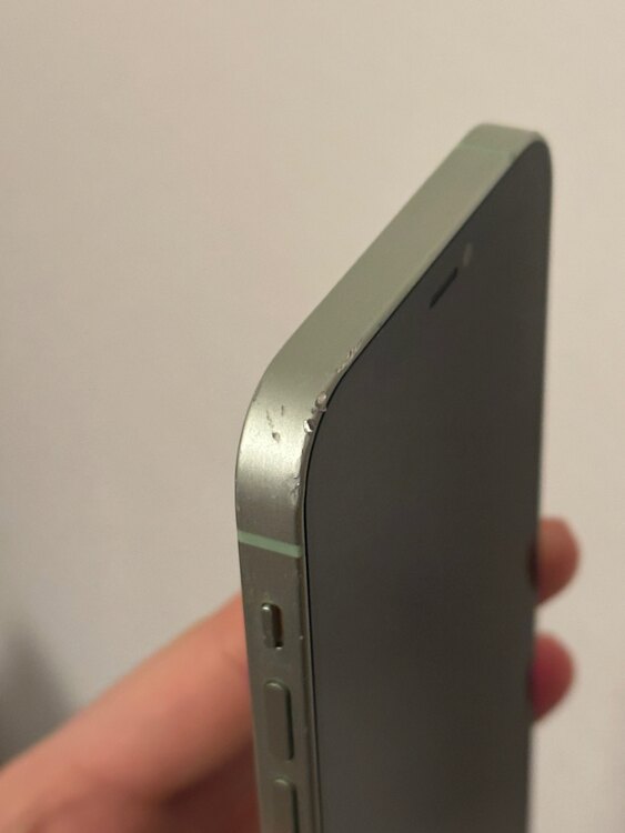 iPhone 12 64GB SIMフリー（スマホ）の商品画像 - 査定依頼日：2025年2月19日 - 最高査定価格：29,000円