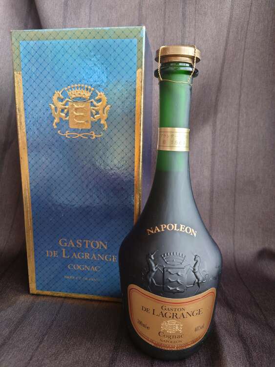 GASTON DE LAGRANGE コニャック　NAPOLEON（お酒）の商品画像 - 査定依頼日：2025年5月21日 - 最高査定価格：100円
