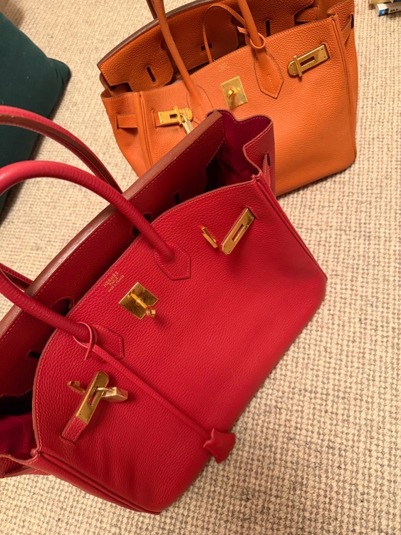 40 トゴ（ブランドバッグ）の商品画像 - 査定依頼日：2026年9月13日 - 最高査定価格：100,000円