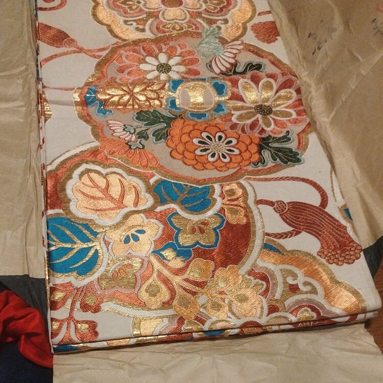 着物、母の形見で、商品名や詳しい事は分かりません（着物）の商品画像 - 査定依頼日：2026年10月9日 - 最高査定価格：3,000円