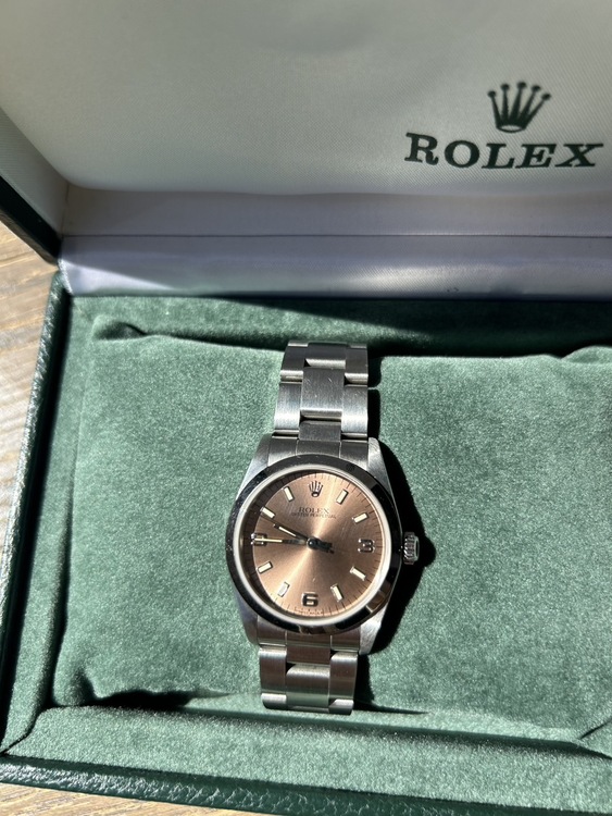 ロレックス パーペチュアル （高級時計）の商品画像 - 査定依頼日：2026年3月19日 - 最高査定価格：680,000円