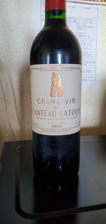 ワイン シャトーラトゥール （お酒）の商品画像 - 査定依頼日：2025年8月16日 - 最高査定価格：46,000円