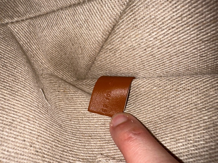 クロエリネン製WOODYウッディトートバッグ（ブランドバッグ）の商品画像 - 査定依頼日：2025年8月31日 - 最高査定価格：60,000円