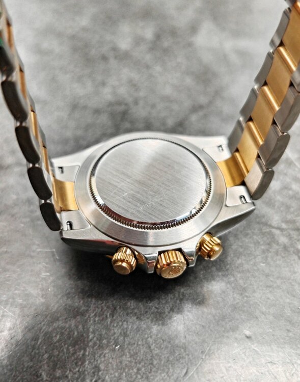 ロレックス（高級時計）の商品画像 - 査定依頼日：2025年2月23日 - 最高査定価格：3,750,000円