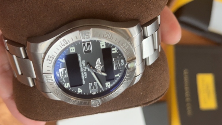 ブライトリング その他 エアロスペース　ev（高級時計）の商品画像 - 査定依頼日：2025年9月12日 - 最高査定価格：350,000円