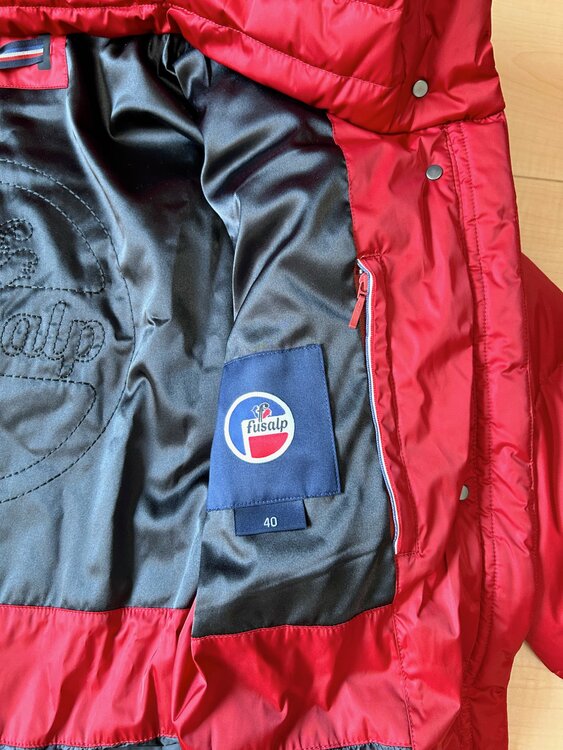 【新品】Fusalp（フザルプ）　ロングダウンコート（古着・ファッション）の商品画像 - 査定依頼日：2026年2月3日 - 最高査定価格：8,000円