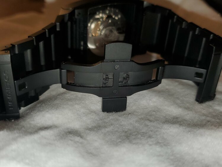 その他 その他 H13605130（高級時計）の商品画像 - 査定依頼日：2026年2月22日 - 最高査定価格：100,000円