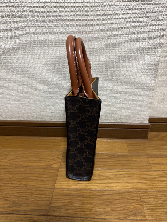 セリーヌ  （ブランドバッグ）の商品画像 - 査定依頼日：2025年10月19日 - 最高査定価格：95,000円