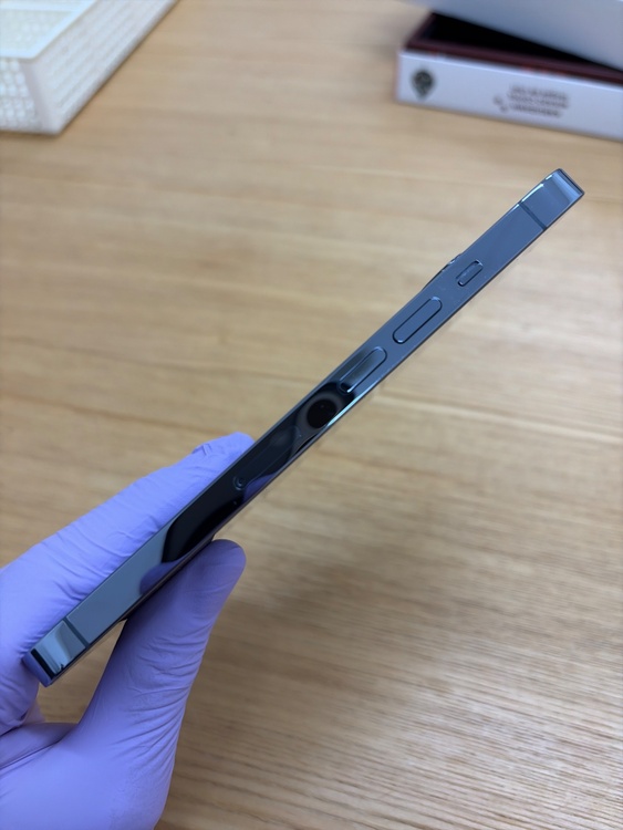 MLUU3J/A（スマホ）の商品画像 - 査定依頼日：2026年4月16日 - 最高査定価格：43,000円