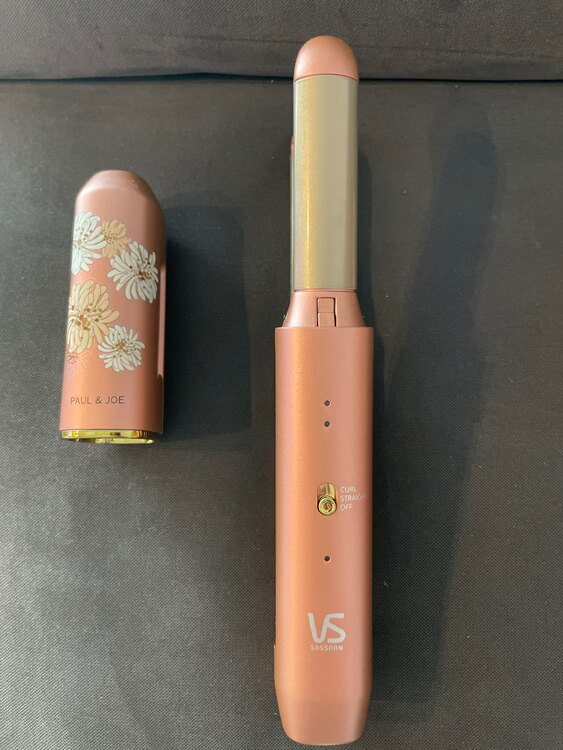 VS SASSOONコードレス２WAYアイロン　VSI-1030（コスメ・美容・健康器具）の商品画像 - 査定依頼日：2025年1月20日 - 最高査定価格：700円