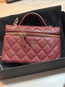 ヴァニティ（ブランドバッグ）の商品画像 - 査定依頼日：2026年3月23日 - 最高査定価格：300,000円