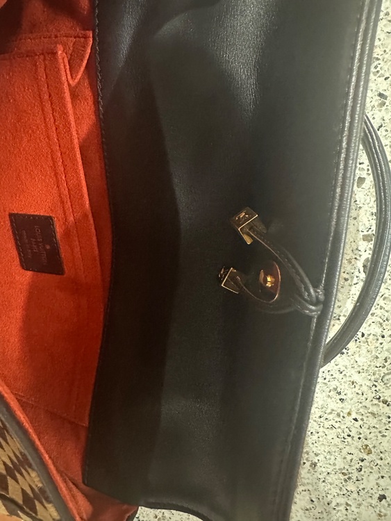 ソバージュ　M92131（ブランドバッグ）の商品画像 - 査定依頼日：2025年12月15日 - 最高査定価格：30,000円