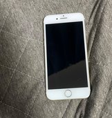 iPhone7（スマホ）の商品画像 - 査定依頼日：2023年6月7日 - 最高査定価格：2,000円