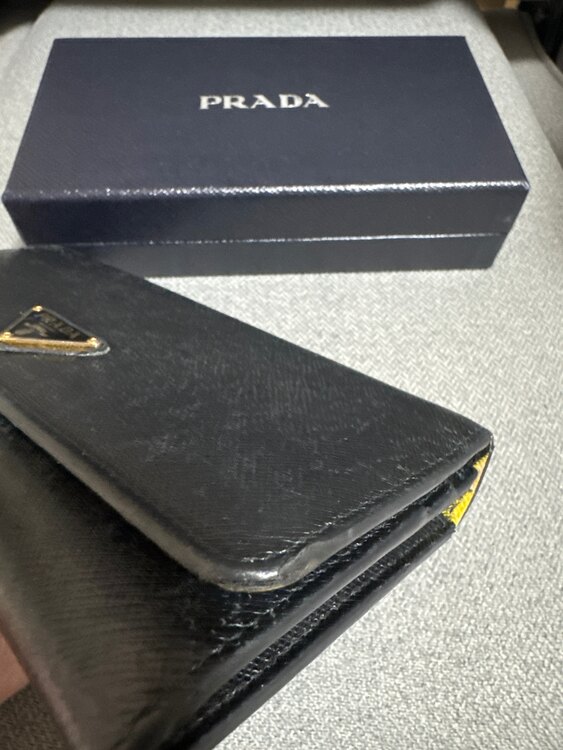 プラダ  （ブランドバッグ）の商品画像 - 査定依頼日：2025年5月7日 - 最高査定価格：5,000円
