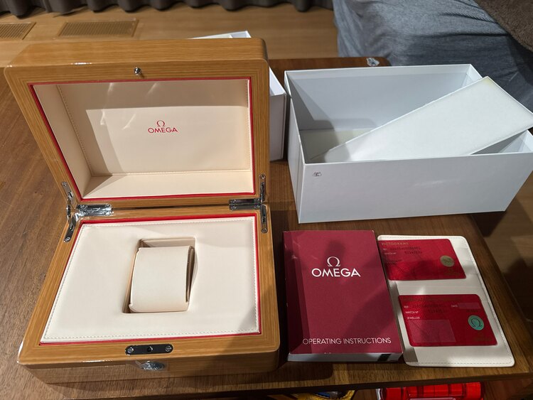 オメガ スピードマスター （高級時計）の商品画像 - 査定依頼日：2025年5月10日 - 最高査定価格：420,000円