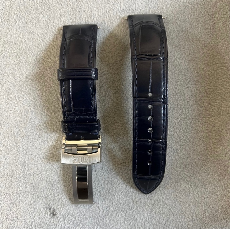 パノマティックルナ　グラスヒュッテオリジナル（高級時計）の商品画像 - 査定依頼日：2025年12月13日 - 最高査定価格：1,600,000円