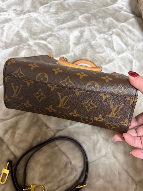 ルイヴィトン モノグラム （ブランドバッグ）の商品画像 - 査定依頼日：2026年1月10日 - 最高査定価格：210,000円
