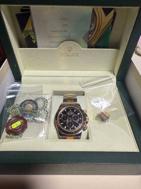 ロレックス デイトナ 116523（高級時計）の商品画像 - 査定依頼日：2026年1月8日 - 最高査定価格：2,800,000円