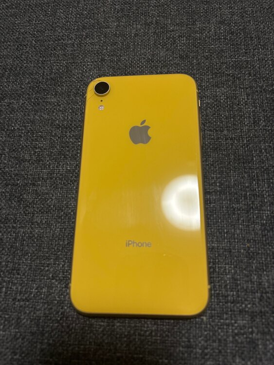 iPhone XR（スマホ）の商品画像 - 査定依頼日：2025年3月21日 - 最高査定価格：4,000円