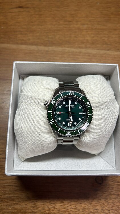 SBEJ009（高級時計）の商品画像 - 査定依頼日：2024年12月22日 - 最高査定価格：130,000円